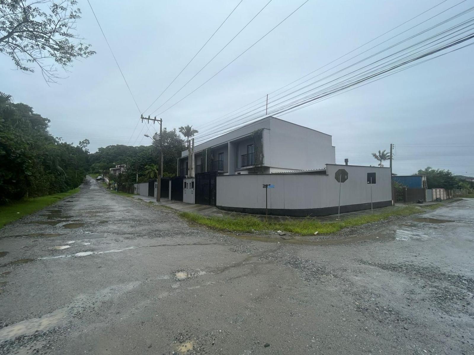 Bora Bora Ii Geminados Apartment Joinville