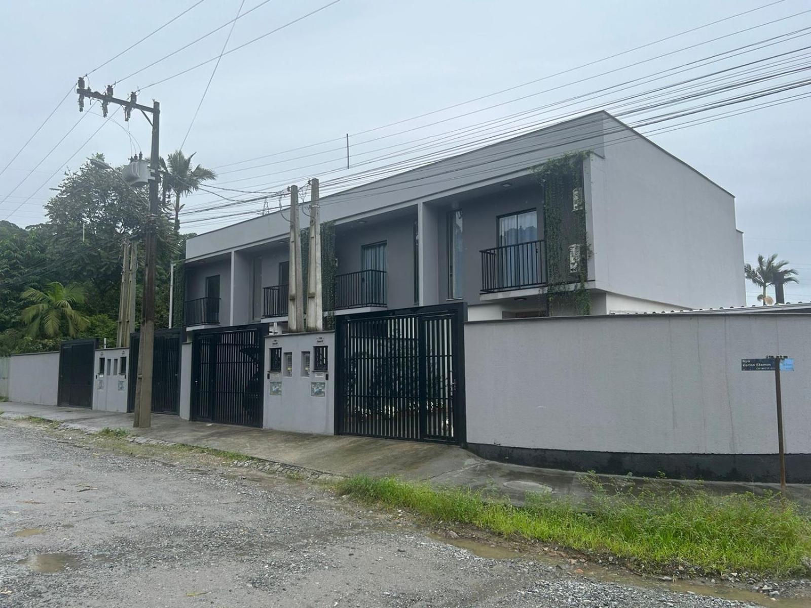 Bora Bora Ii Geminados Apartment Joinville